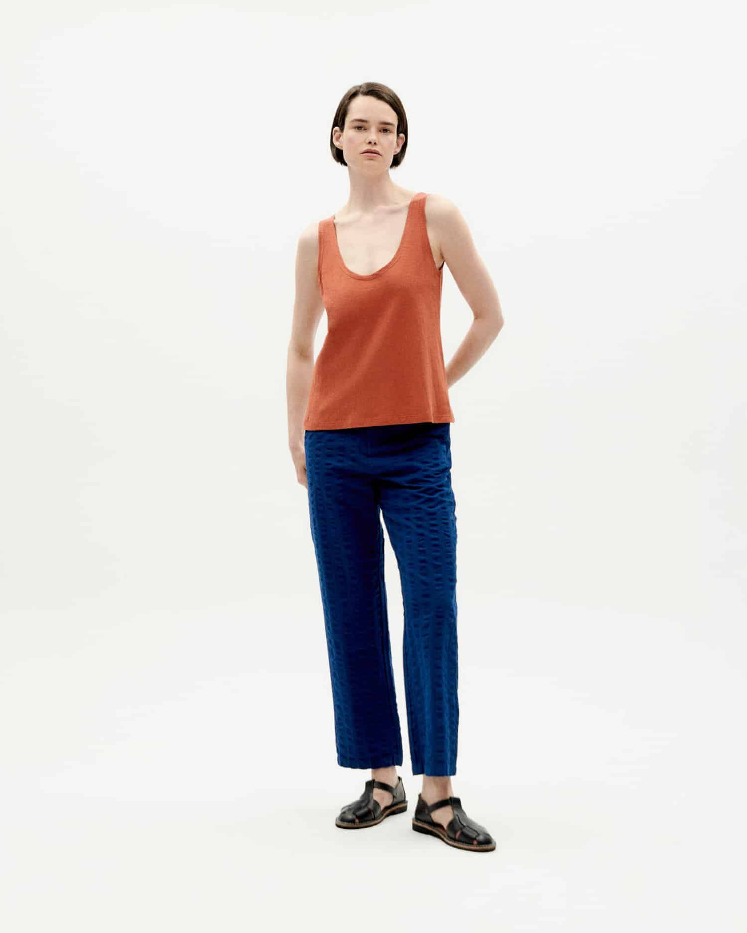 Hampa Tank Top Clay Red - THINKING MU