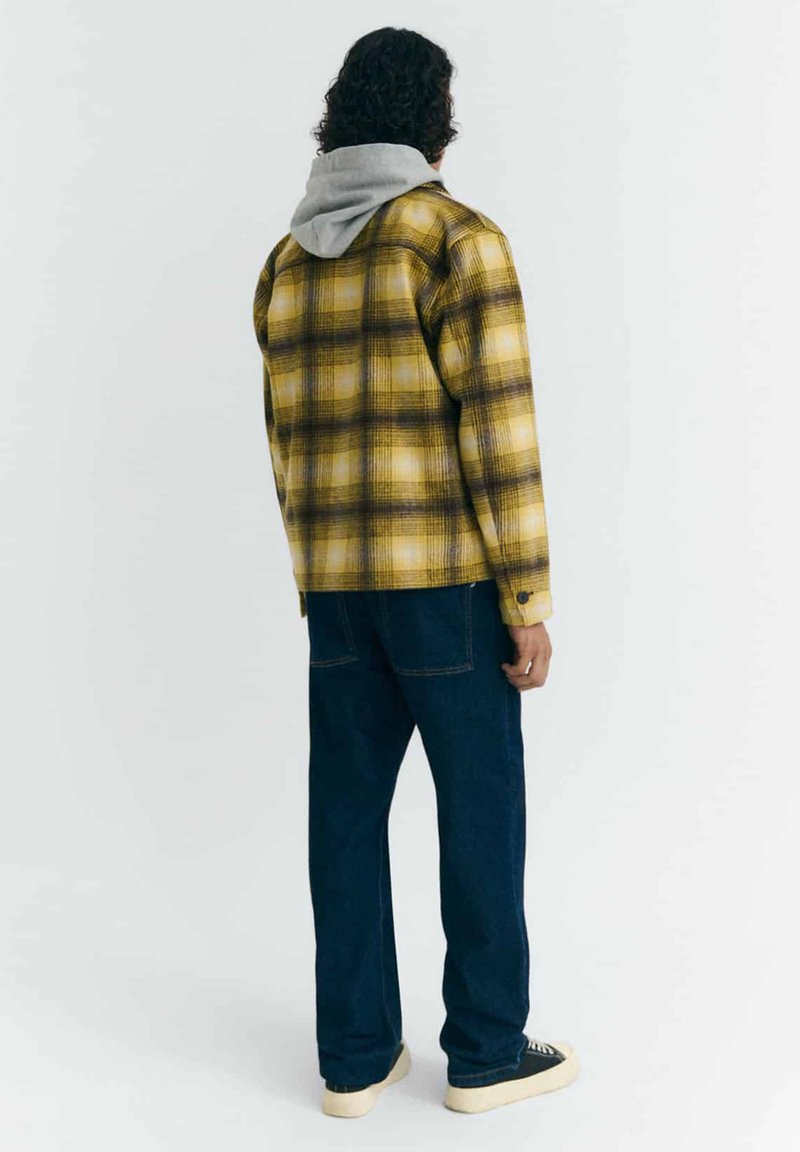 Hive Windowpale Omar Shirt