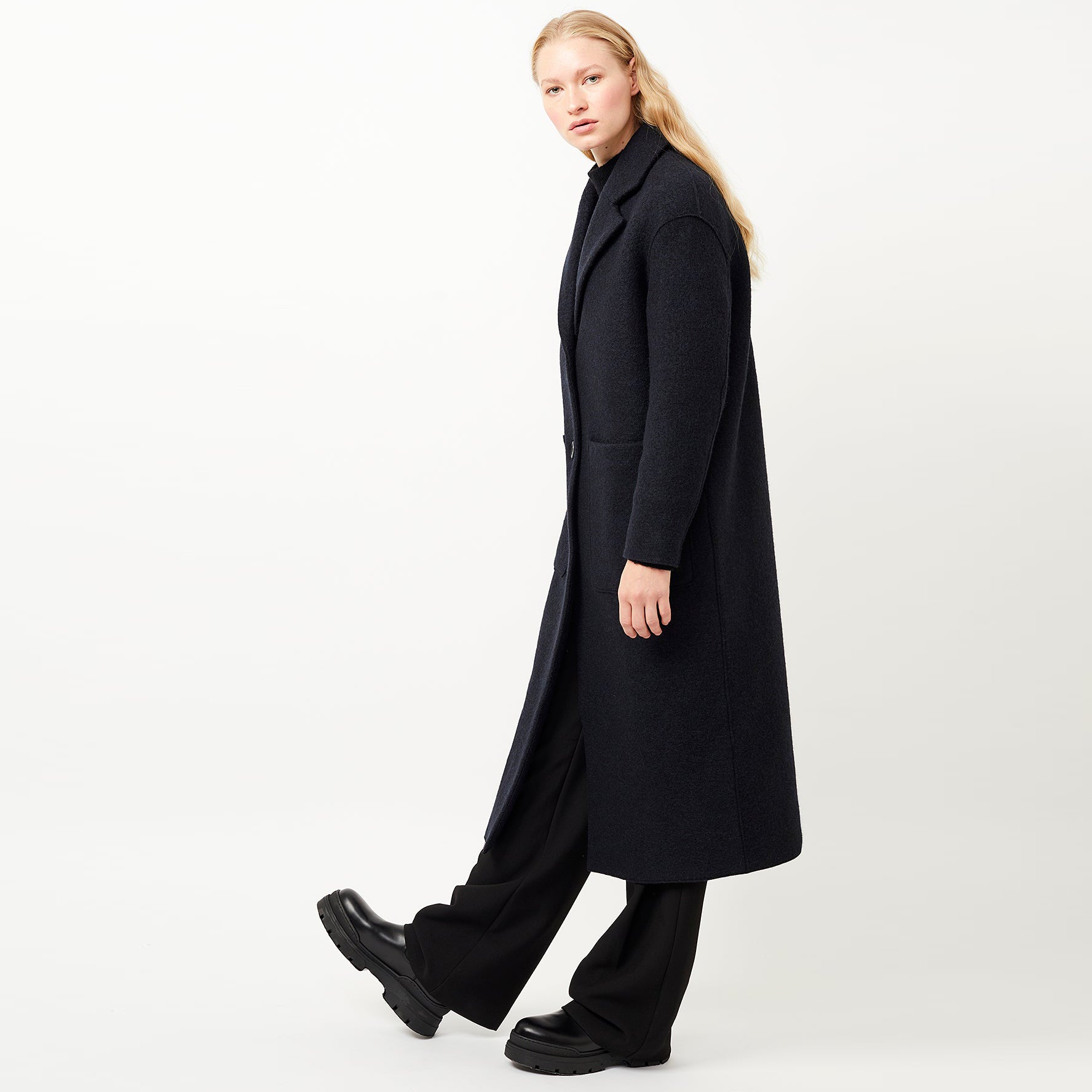 Organic Wool Coat Carran Carbon- LANGERCHEN