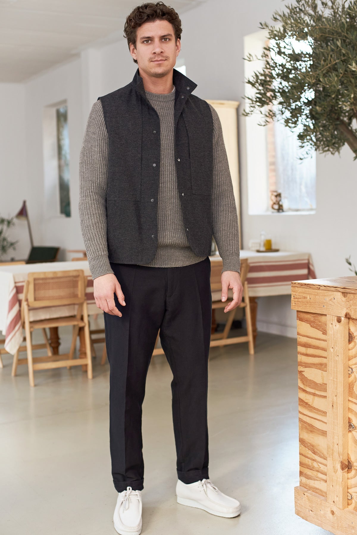 Wendel Flannel Vest Coal - ABOUT COMPANIONS