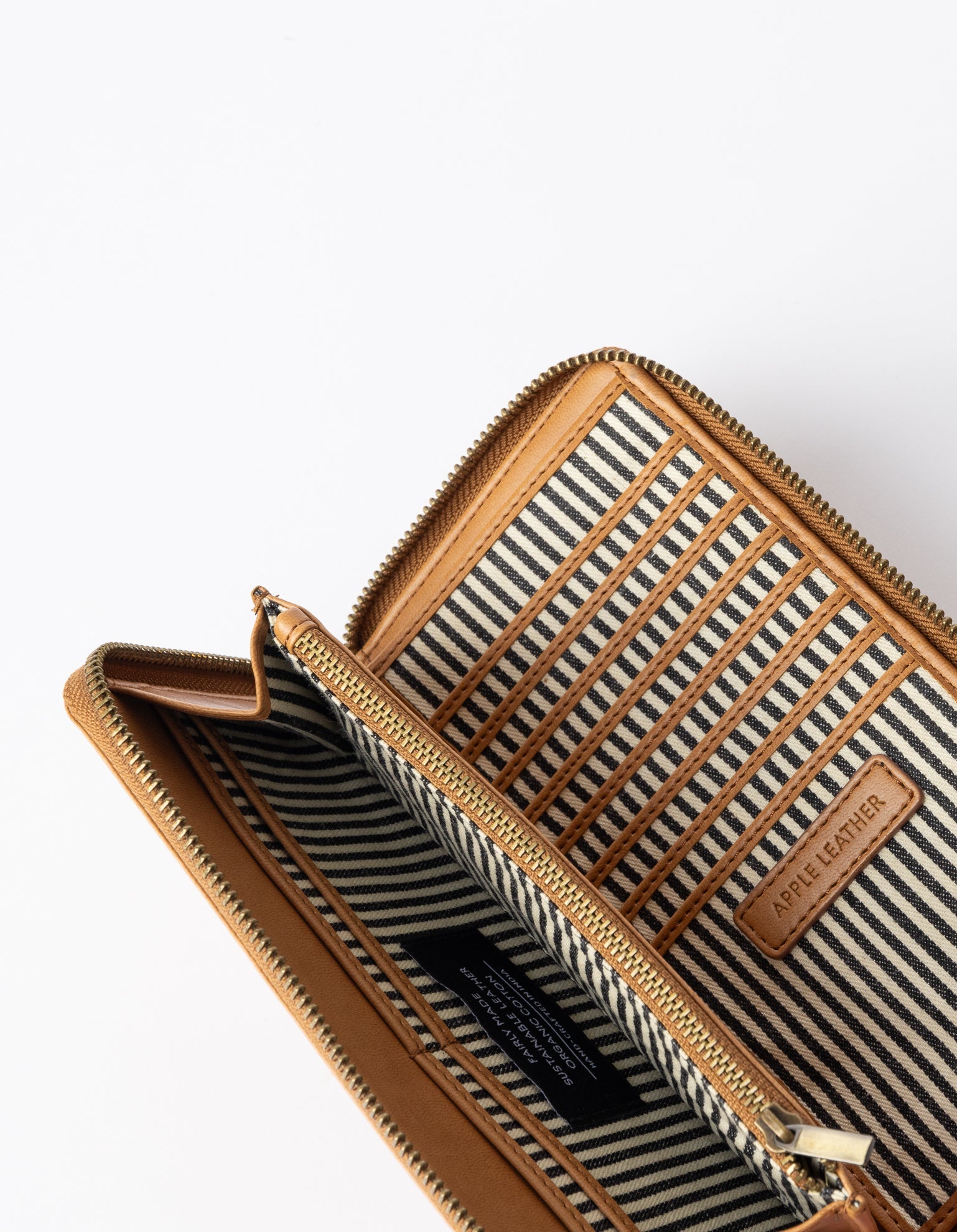 Sonny Wallet Apple Leather Cognac - O MY BAG