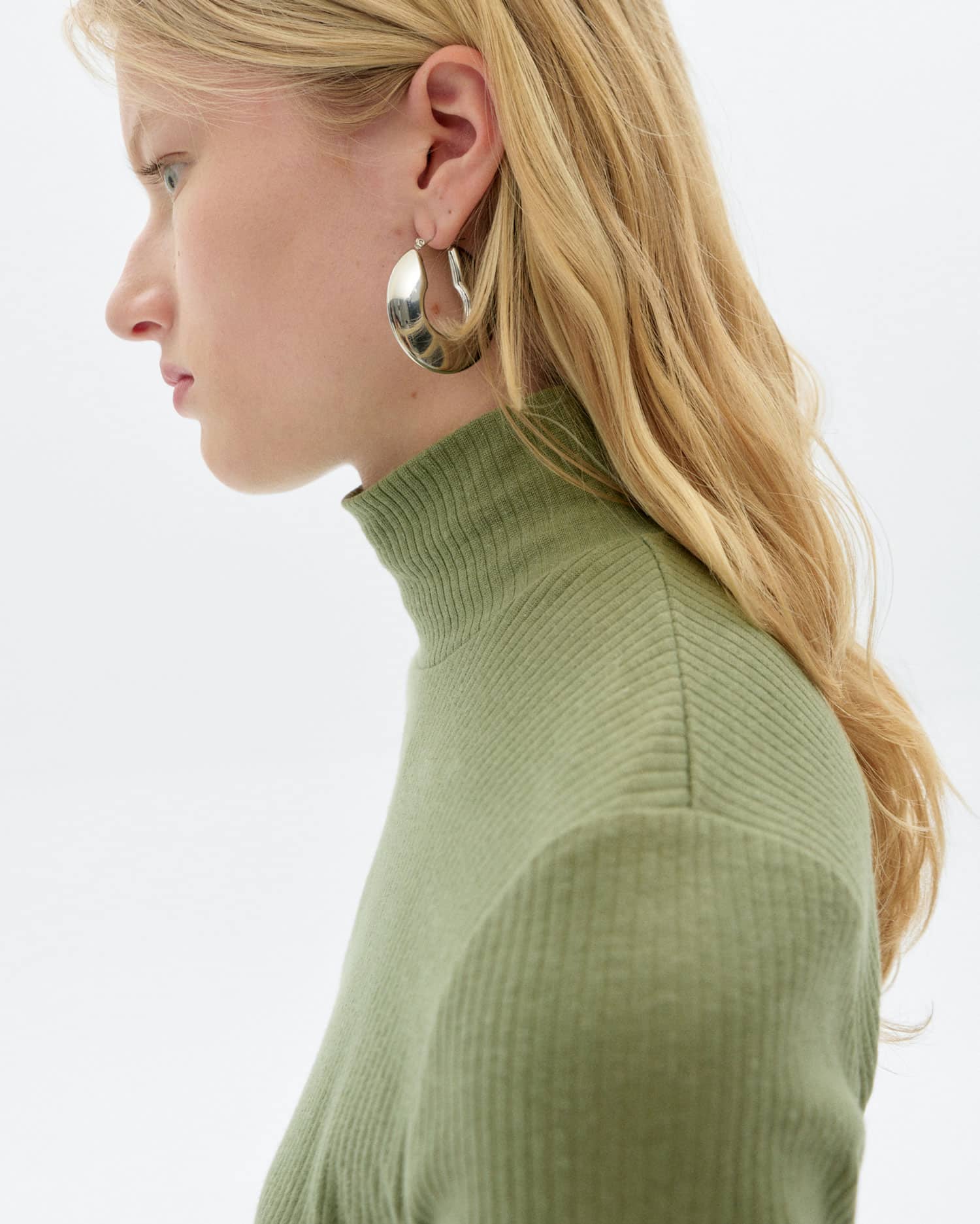 Aine Hemp Turtleneck Top Eucalyptys