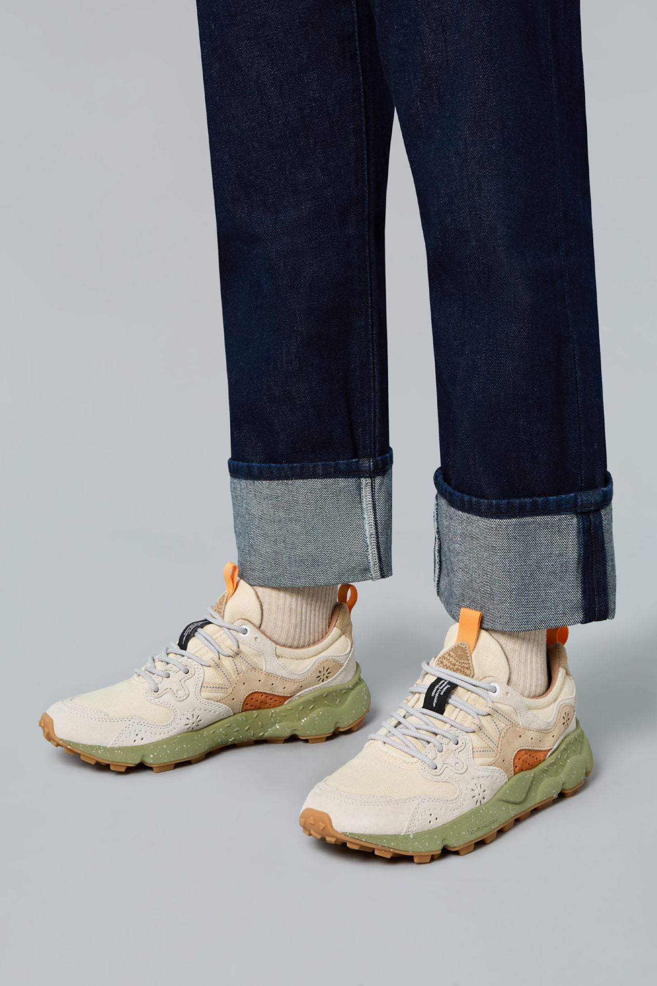 Yamano 3 Unisex Milk Beige