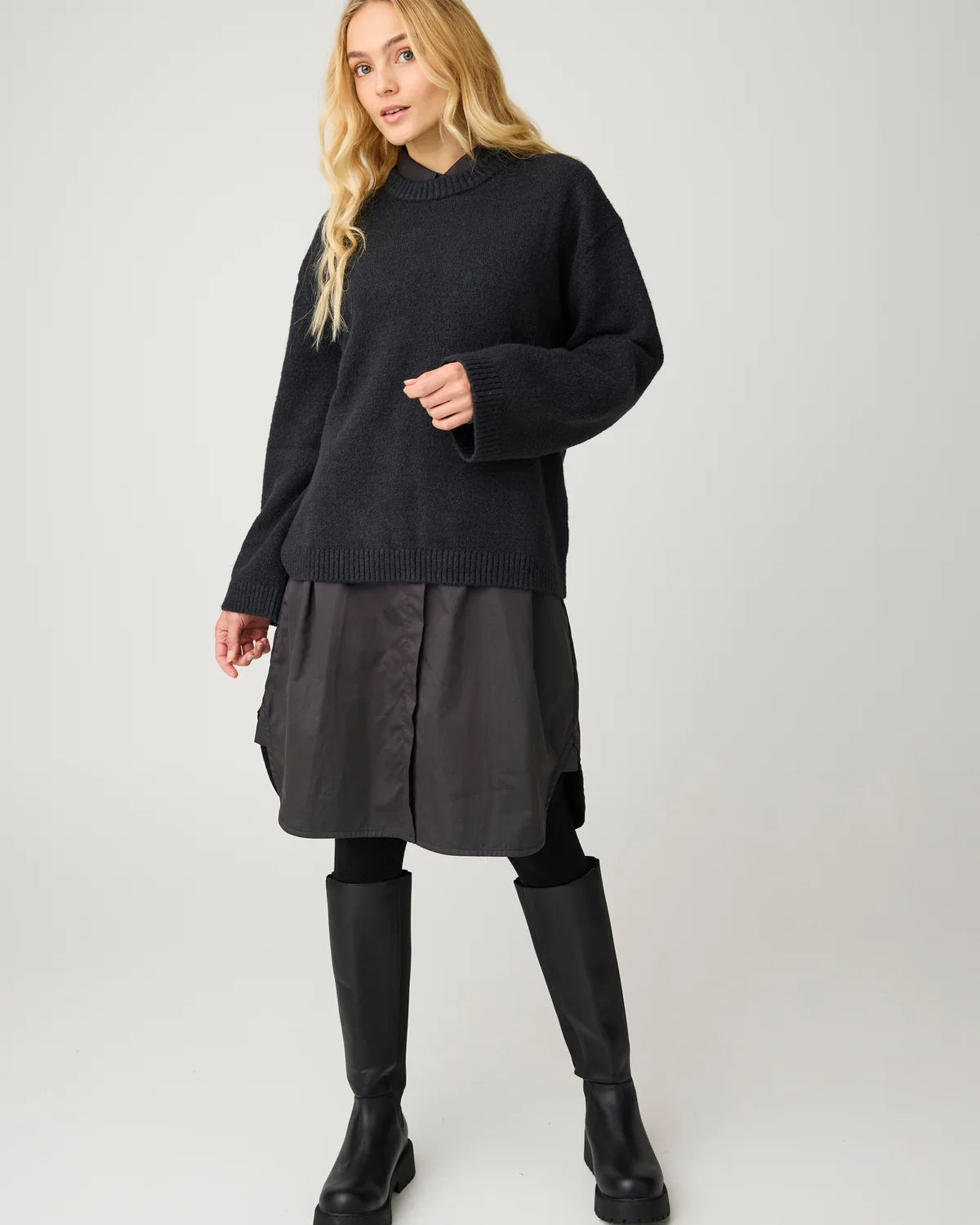 Soufflé Yarn Sweater Black Jet